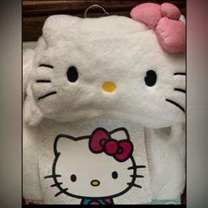 Super Cute 🥰 Sanrio Hello Kitty Hooded Blanket 30”x50” - NEW